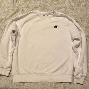 Nike sportswear club fleece white